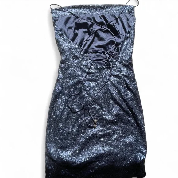 Elegant Blue Sequin Dress - Picture 5 of 5